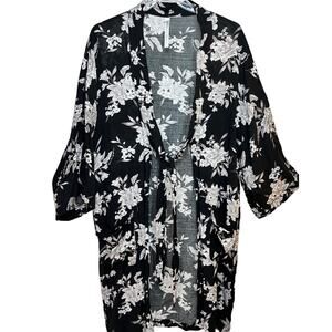 Maya Robe Cover Up Spiritual Gangster Women's One Size/Small Black Floral Rayon
